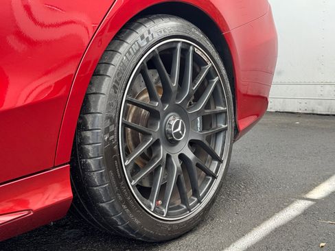 Used 2017 Mercedes-Benz C 63 AMG Sedan image 43