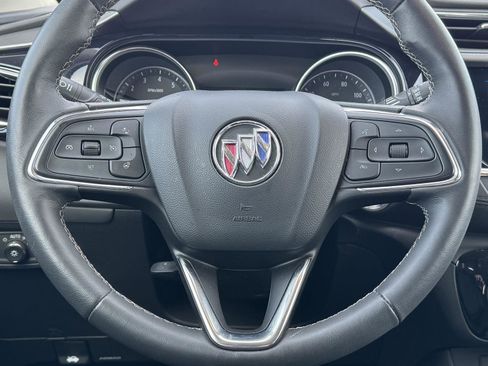 Used 2022 Buick Encore GX Essence w/ Experience Buick Package image 16