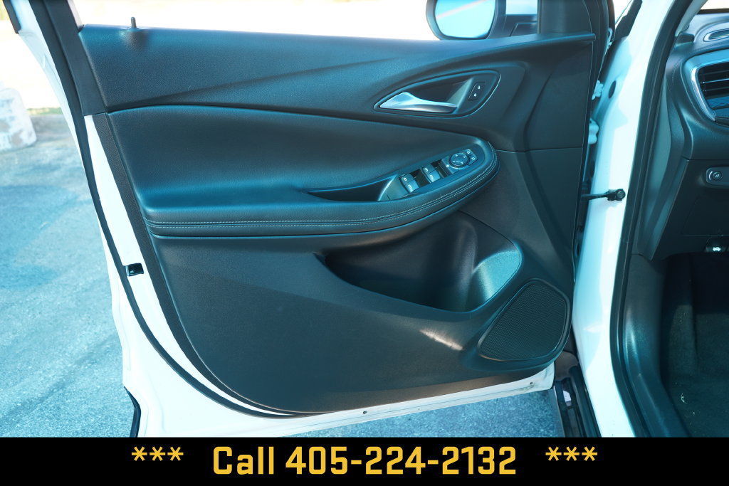 Used 2024 Buick Encore GX Sport Touring FWD image 14