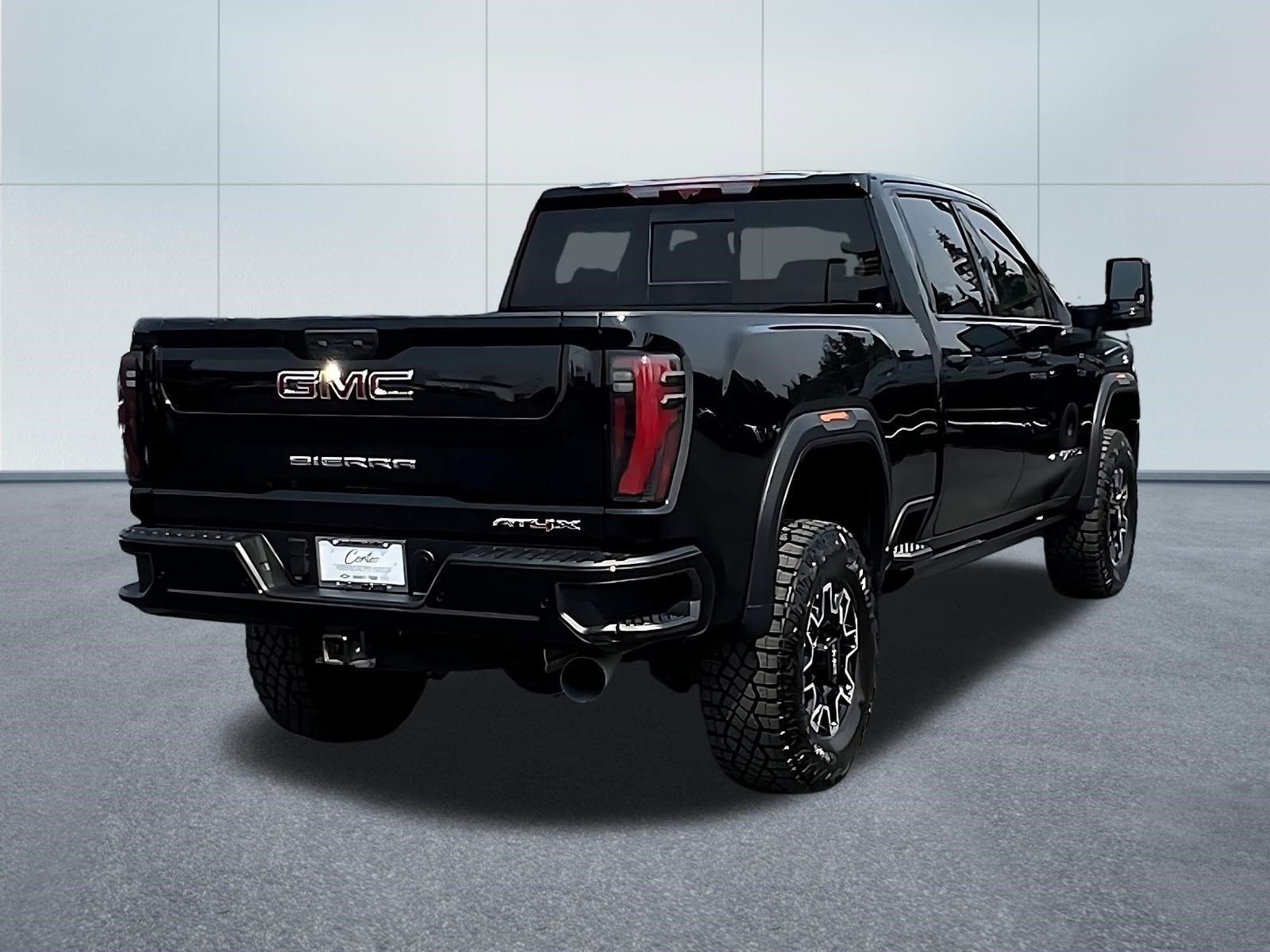 Used 2024 GMC Sierra 2500 AT4X AWD/4WD image 6