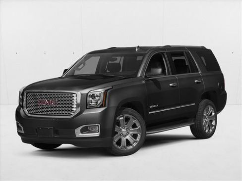 Used 2017 GMC Yukon Denali w/ Open Road Package AWD/4WD image 1