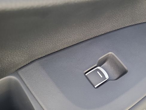 New 2026 Honda HR-V EX-L image 21