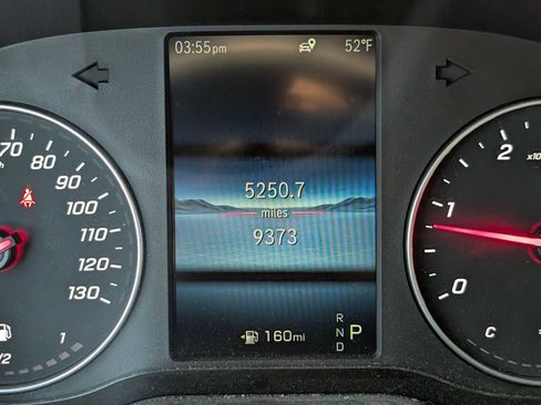 Used 2025 Mercedes-Benz Sprinter 2500 image 30