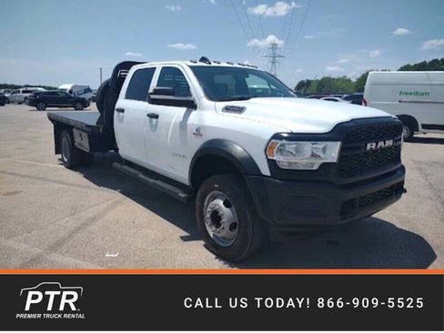 Used 2022 RAM 5500 Tradesman w/ Max Tow Package AWD/4WD image 1
