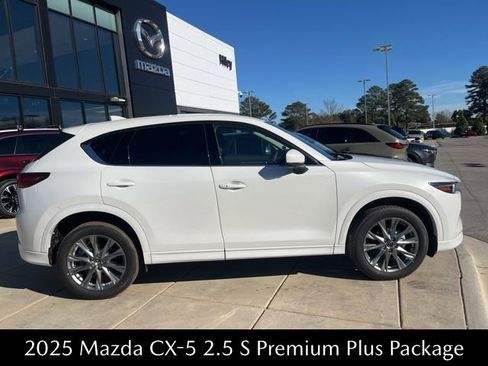 New 2025 MAZDA CX-5 AWD 2.5 S w/ Premium Plus Pkg image 3