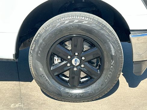 Used 2023 Ford F150 XLT image 10