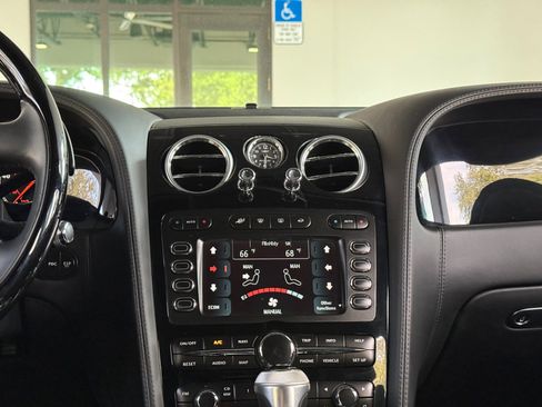 Used 2009 Bentley Flying Spur Flying Spur Speed image 44