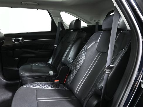 Used 2023 Kia Sorento SX Prestige AWD/4WD image 4