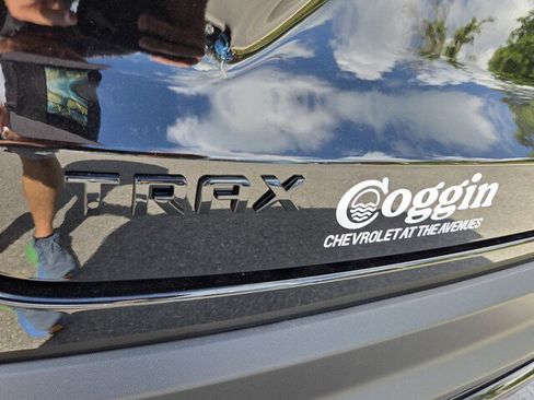 New 2026 Chevrolet Trax RS FWD image 10