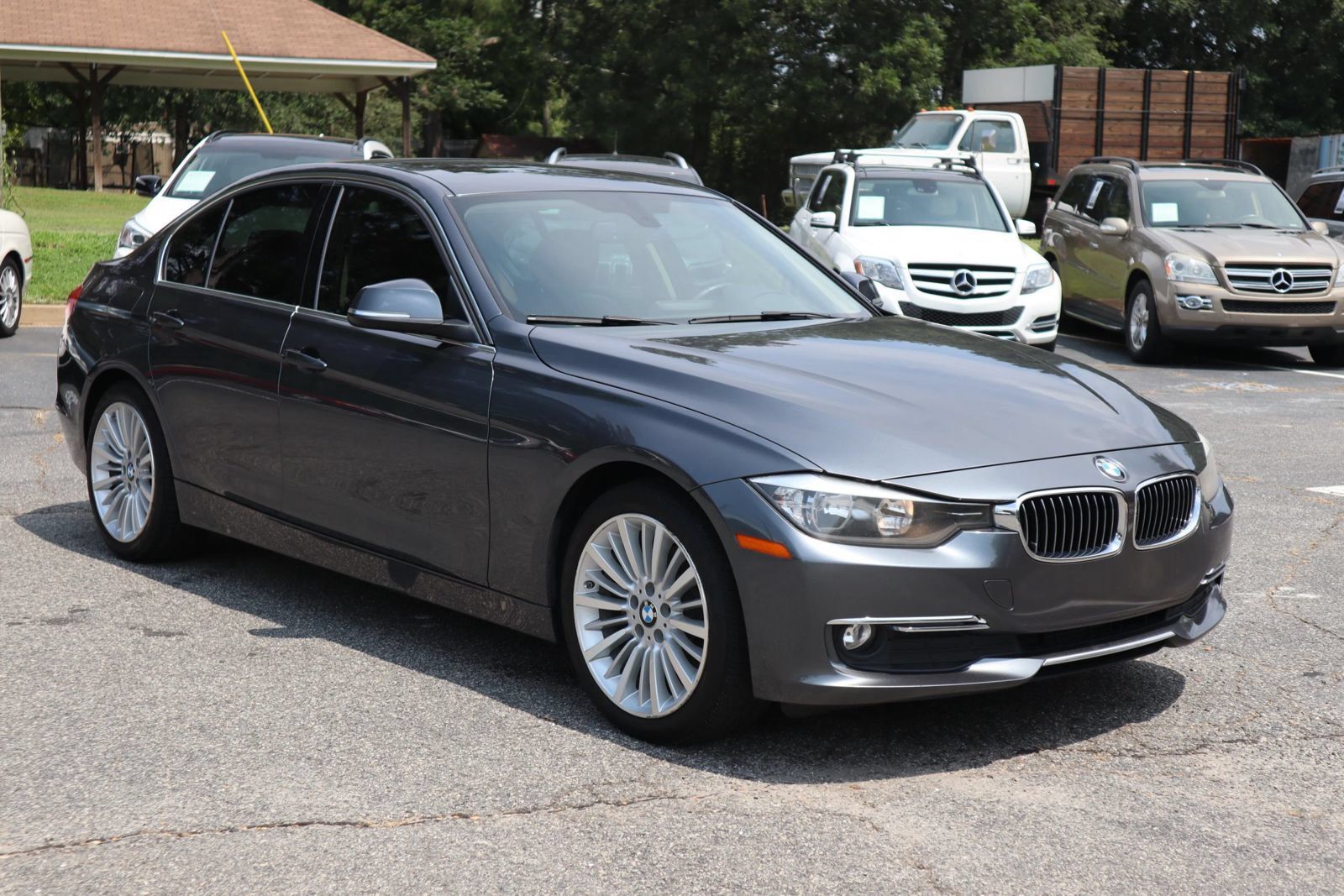 Used 2014 BMW 328d Sedan RWD image 3