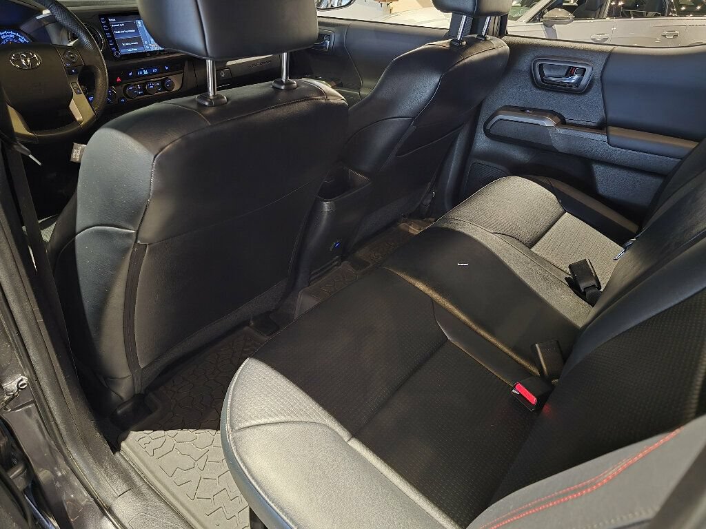 Used 2023 Toyota Tacoma TRD Pro AWD/4WD image 21