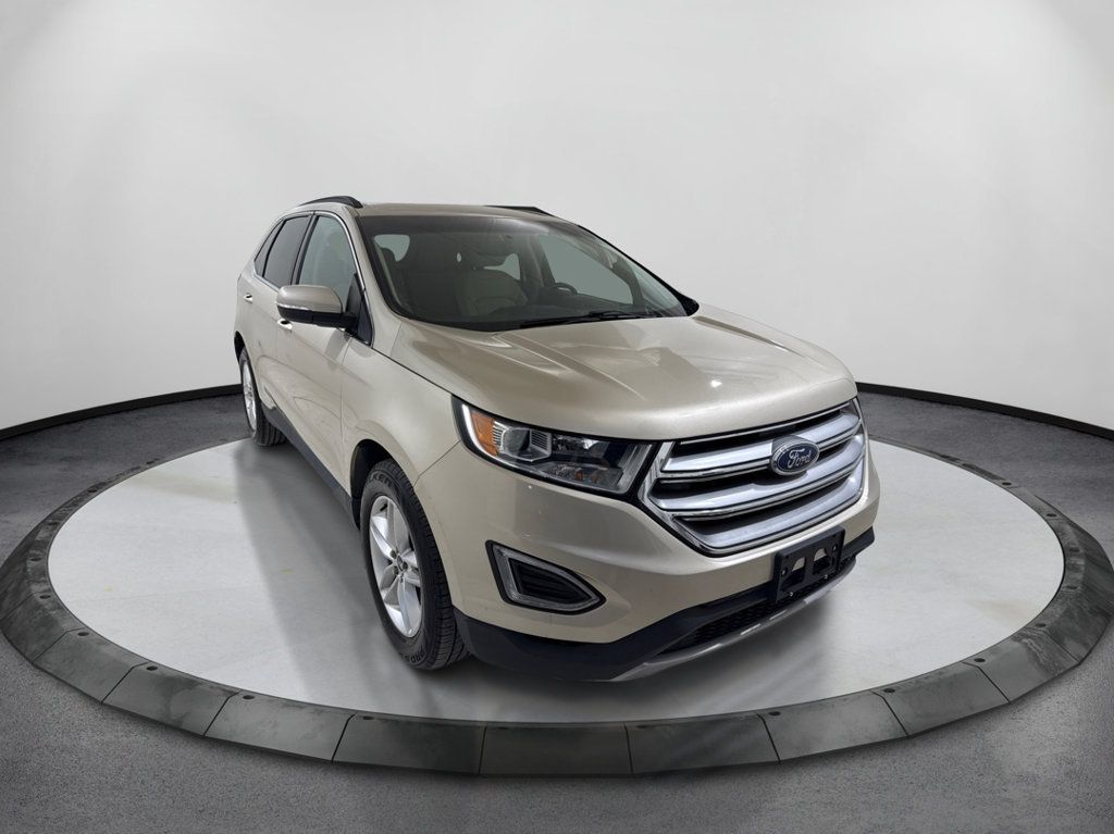 Used 2017 Ford Edge SEL w/ Equipment Group 201A FWD image 3