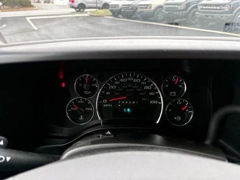 Used 2024 Chevrolet Express 2500 w/ Driver Convenience Package image 16