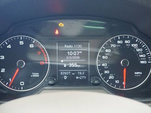 Used 2017 Audi Q5 2.0T Premium image 32