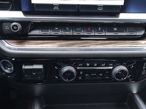 Certified 2023 Chevrolet Silverado 1500 RST image 30