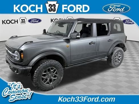 New 2025 Ford Bronco Badlands image 1