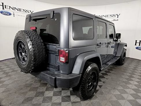 Used 2018 Jeep Wrangler Unlimited Sport S AWD/4WD image 5