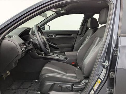 Used 2025 Honda Civic Sport image 14