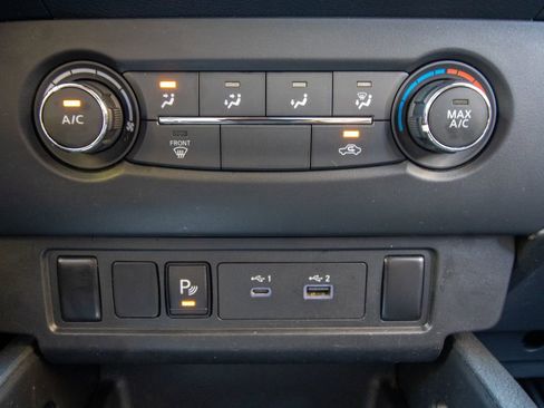 Used 2022 Nissan Frontier S w/ Technology Package AWD/4WD image 25