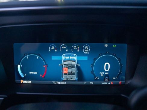 Used 2025 Ford F350 Platinum w/ FX4 Off-Road Package image 25