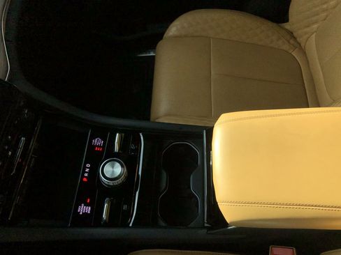 Used 2023 Jeep Grand Cherokee L Summit w/ Advanced Protech Group IV image 19