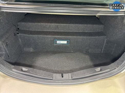 Used 2017 Ford Fusion Energi SE image 26