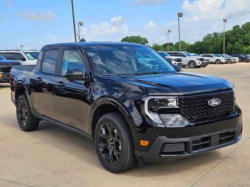 New 2026 Ford Maverick Lariat w/ Black Appearance Package AWD/4WD image 7