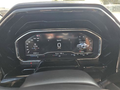 Used 2024 GMC Sierra 1500 SLE AWD/4WD image 16