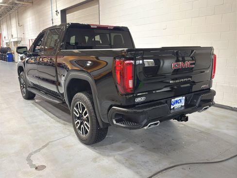 Used 2025 GMC Sierra 1500 AT4 w/ AT4 Premium Package image 3