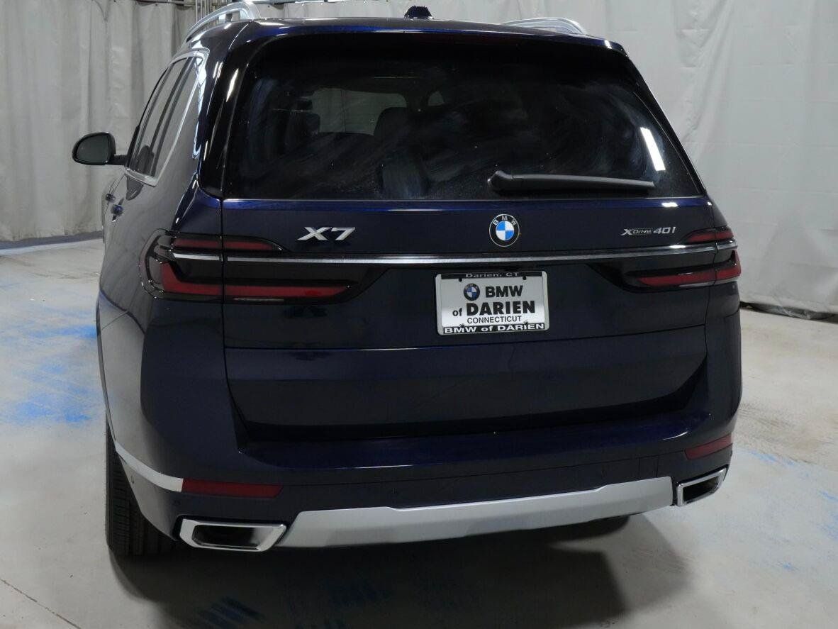 Used 2027 BMW X7 xDrive40i w/ Premium Package AWD/4WD image 19