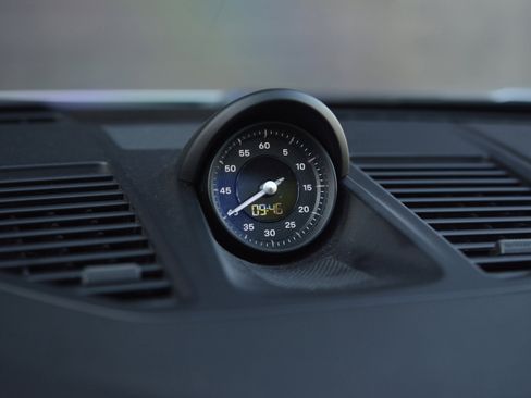 Certified 2020 Porsche 911 Carrera 4S image 18