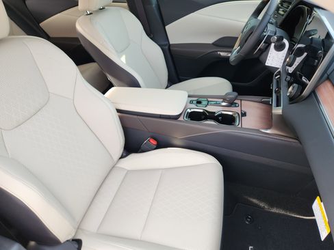 New 2026 Lexus RX 350 FWD image 9