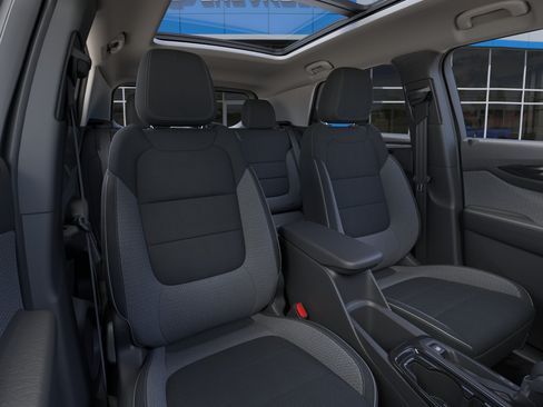 New 2026 Chevrolet TrailBlazer LT w/ Convenience Package FWD image 16
