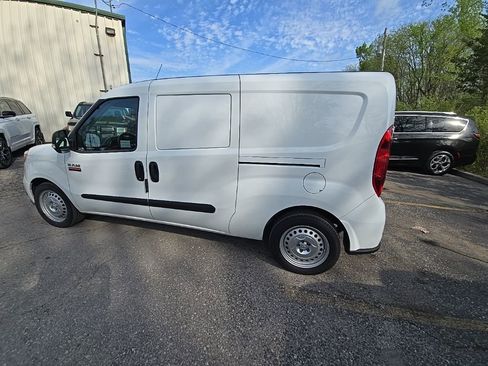 Used 2022 RAM ProMaster City Tradesman image 4