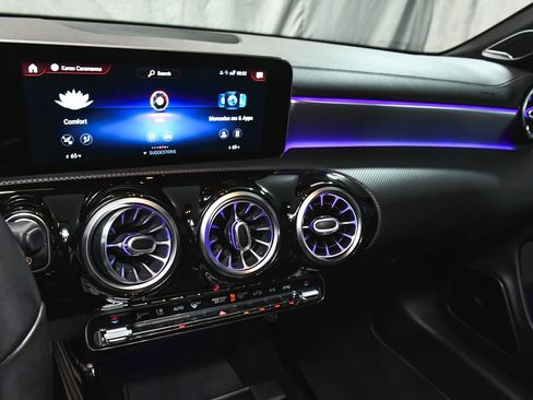 Used 2020 Mercedes-Benz CLA 250 4MATIC image 47