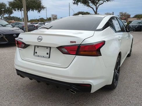 New 2025 Nissan Altima 2.5 SR w/ SR Premium Package FWD image 8