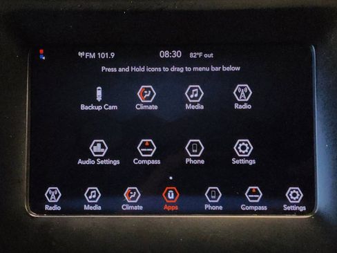 Used 2019 Jeep Cherokee Latitude Plus FWD image 25
