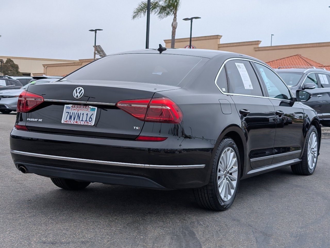 Used 2017 Volkswagen Passat 1.8T SE FWD image 13