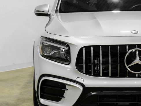 Used 2024 Mercedes-Benz GLB 35 AMG 4MATIC image 47