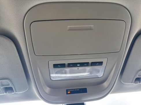 Used 2018 GMC Canyon SLE w/ SLE Convenience Package AWD/4WD image 35