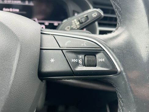 Used 2021 Audi Q7 2.0T Premium w/ Convenience Package image 24