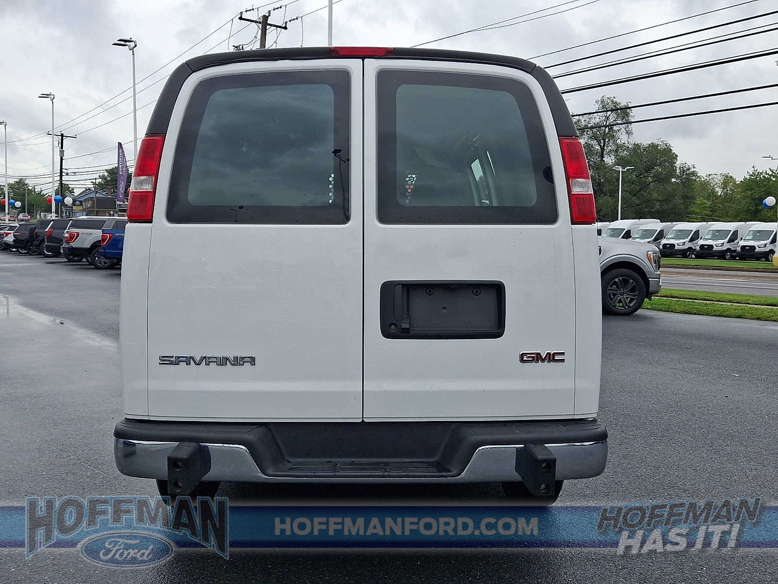 Used 2025 GMC Savana 2500 w/ Driver Convenience Package RWD image 5