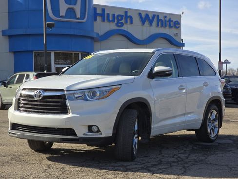Used 2016 Toyota Highlander Limited image 12