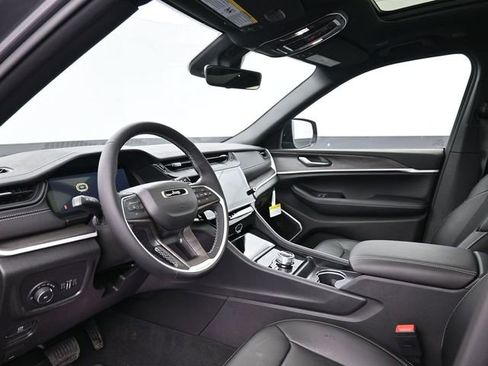 New 2026 Jeep Grand Cherokee L Limited w/ Limited Altitude Package image 13