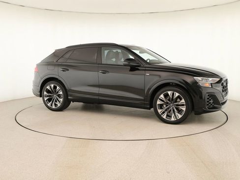 New 2026 Audi Q8 Premium Plus image 9