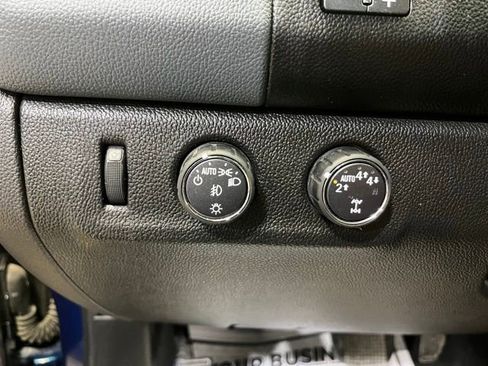 Used 2020 Chevrolet Colorado Z71 image 14