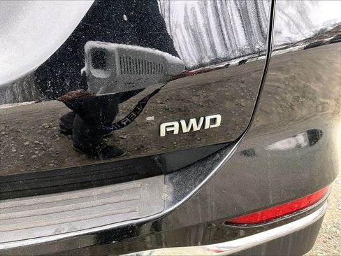 Used 2018 Chevrolet Equinox LS image 7