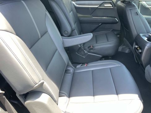 New 2026 GMC Acadia Elevation w/ Black Edition FWD image 23