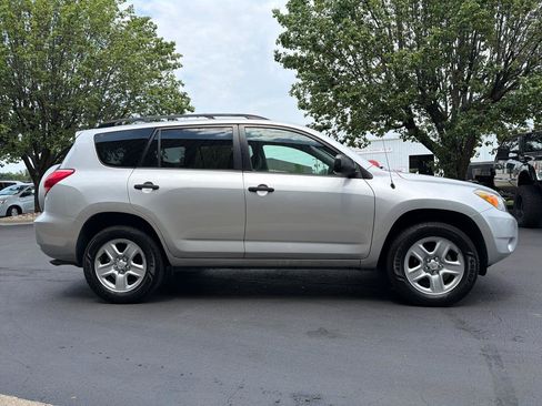 Used 2008 Toyota RAV4 2WD image 6