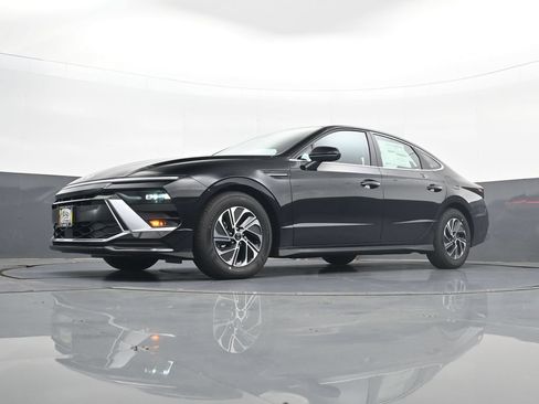 New 2026 Hyundai Sonata Blue FWD image 21